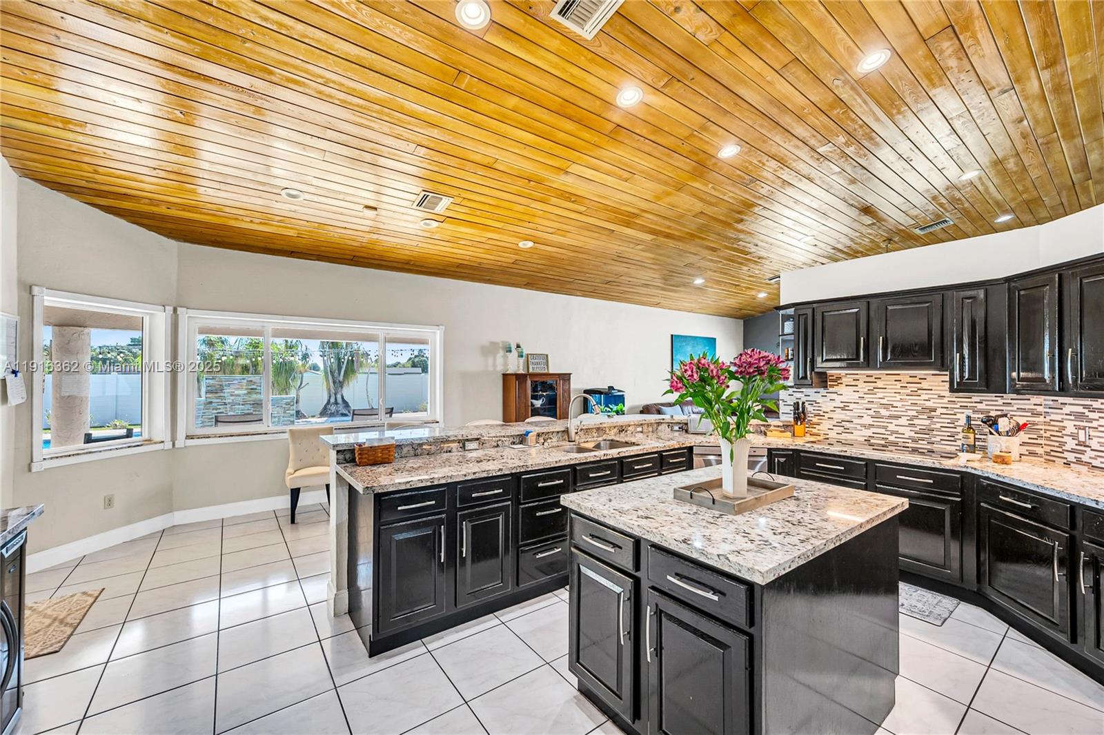 MARY ANN ESTATES 1ST ADDN - Residential