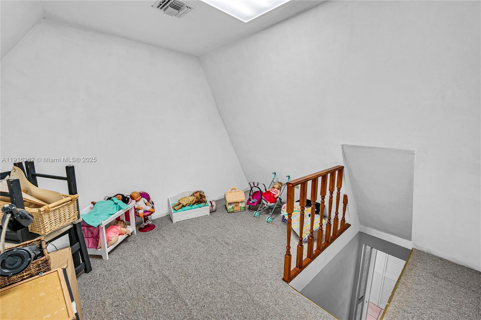 MARY ANN ESTATES 1ST ADDN - Residential