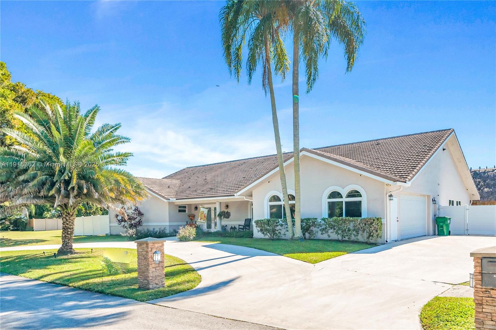 MARY ANN ESTATES 1ST ADDN - Residential