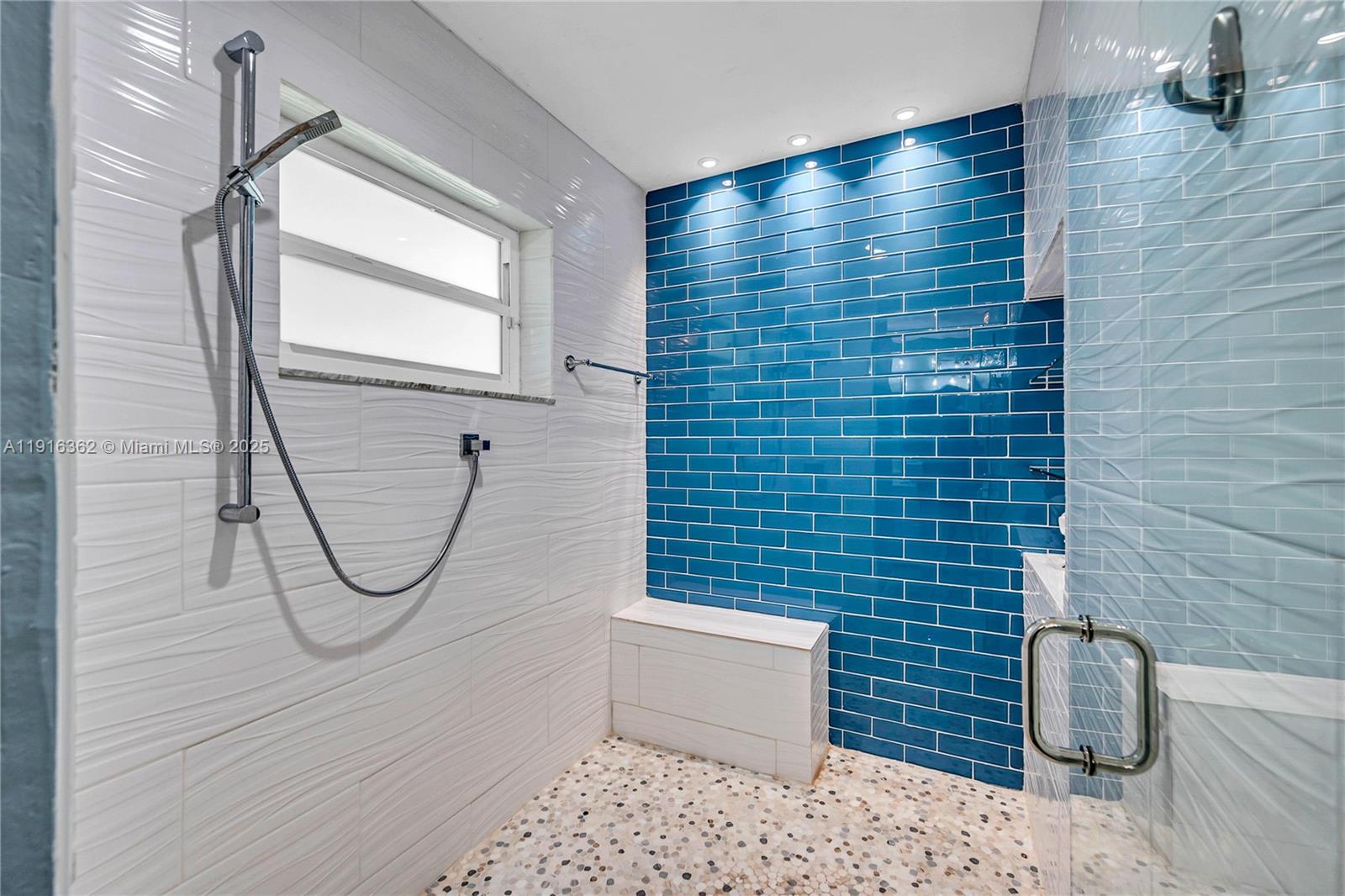 MARY ANN ESTATES 1ST ADDN - Residential