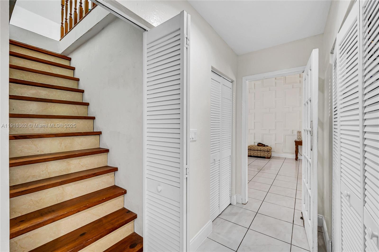 MARY ANN ESTATES 1ST ADDN - Residential