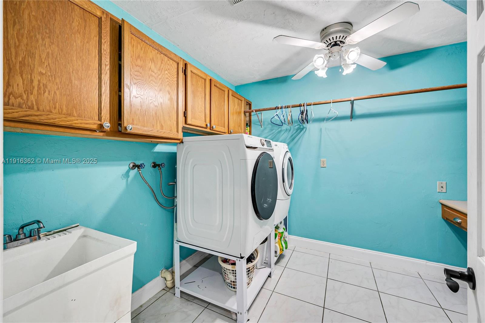 MARY ANN ESTATES 1ST ADDN - Residential