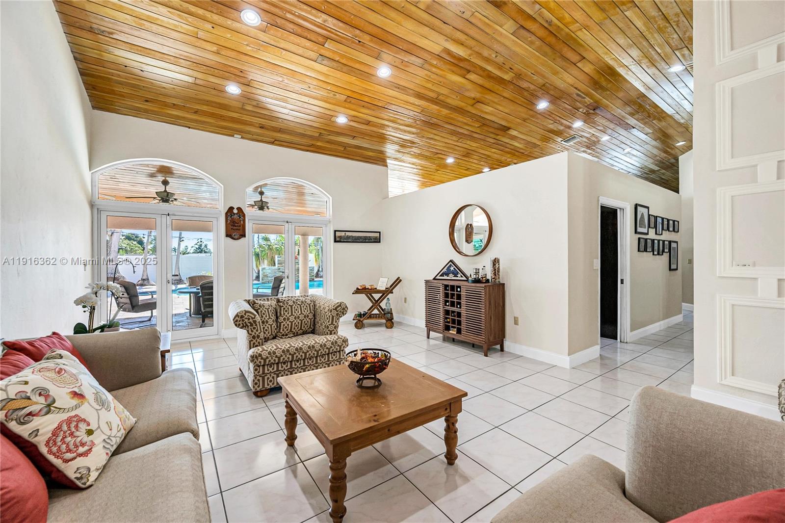 MARY ANN ESTATES 1ST ADDN - Residential