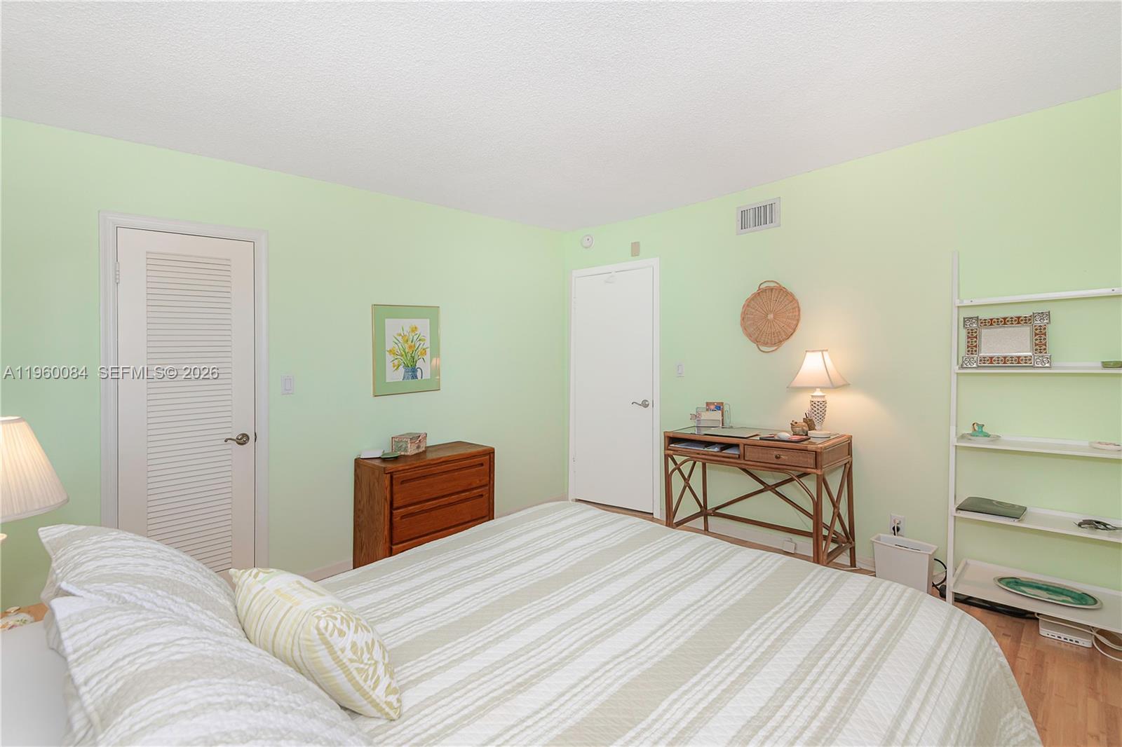 RIDGEVIEW TOWERS CONDO - Residential