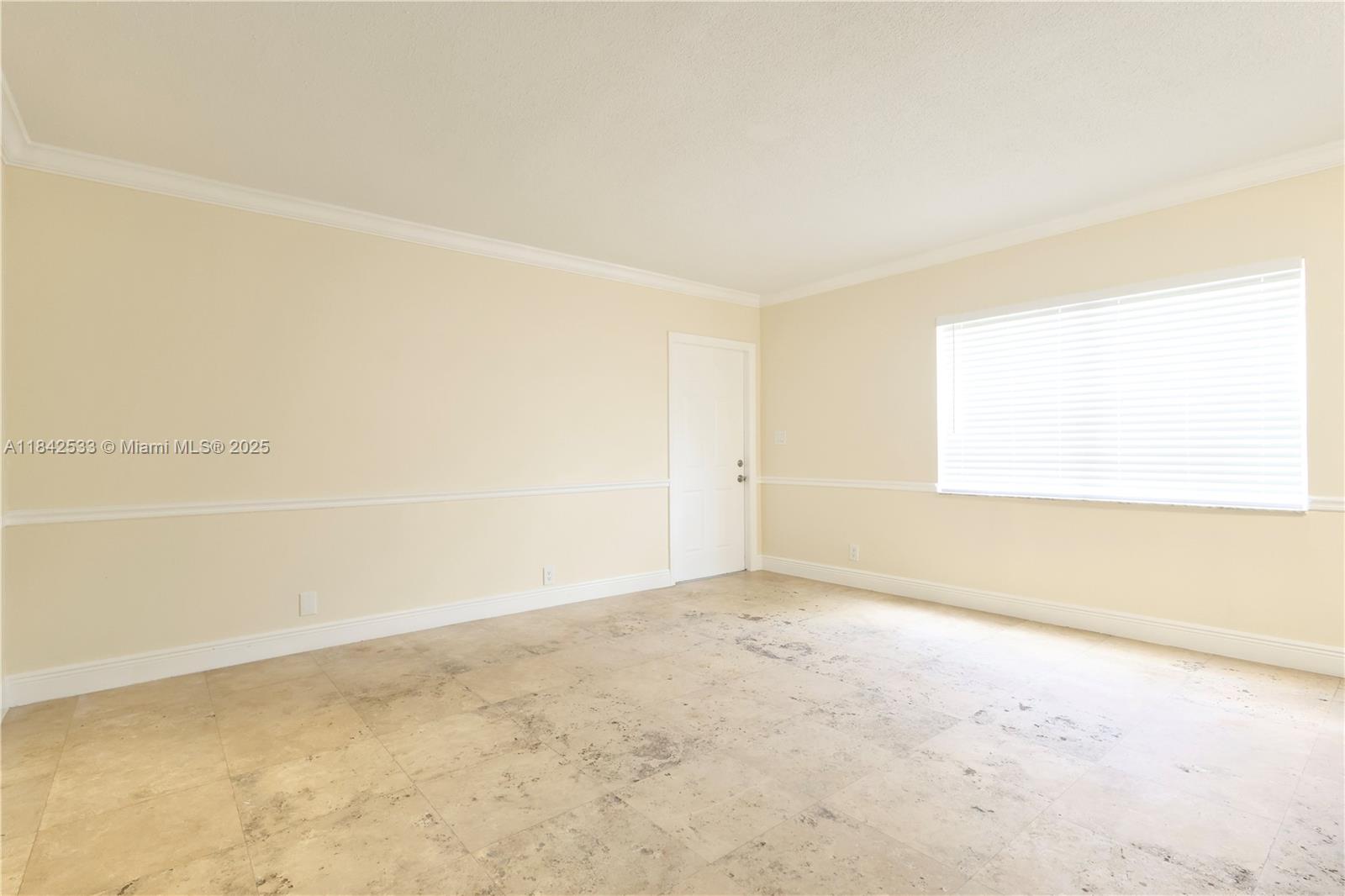 1429 SW 9th St 5