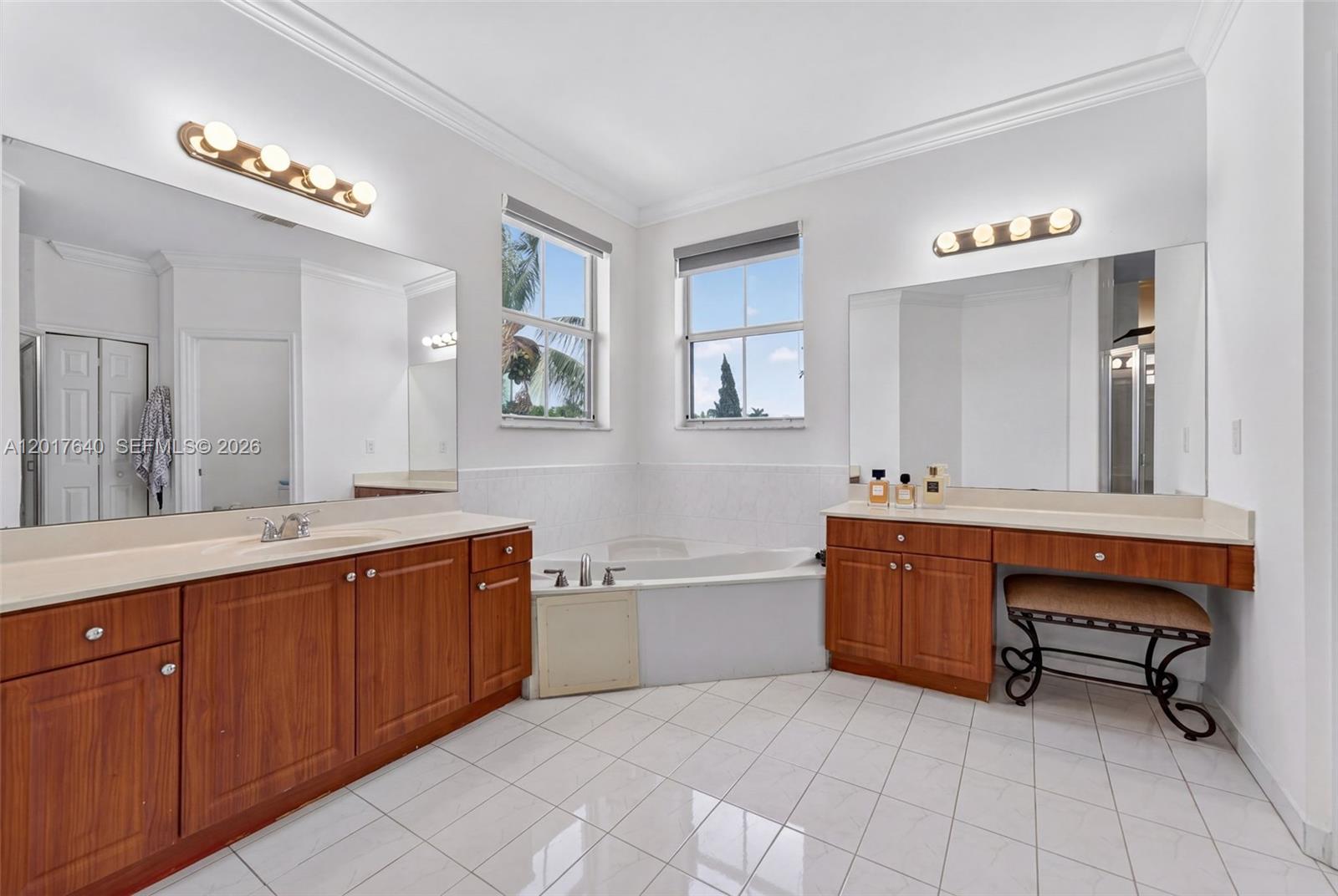 EGRET LAKES ESTATES SEC 3 - Residential