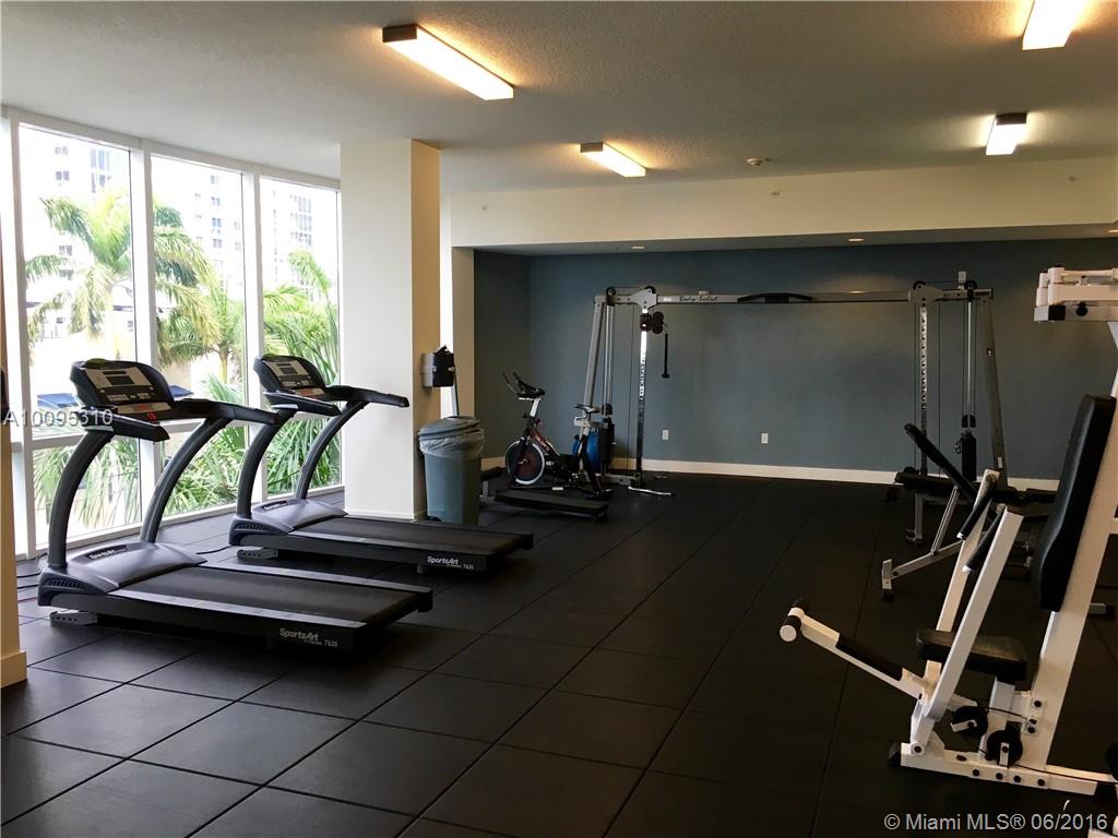 BISCAYNE BAY - Residential Lease