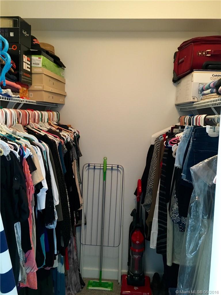 BISCAYNE BAY - Residential Lease