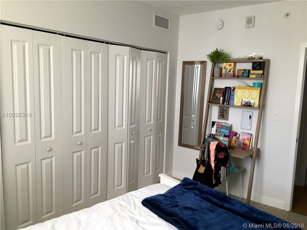 BISCAYNE BAY - Residential Lease