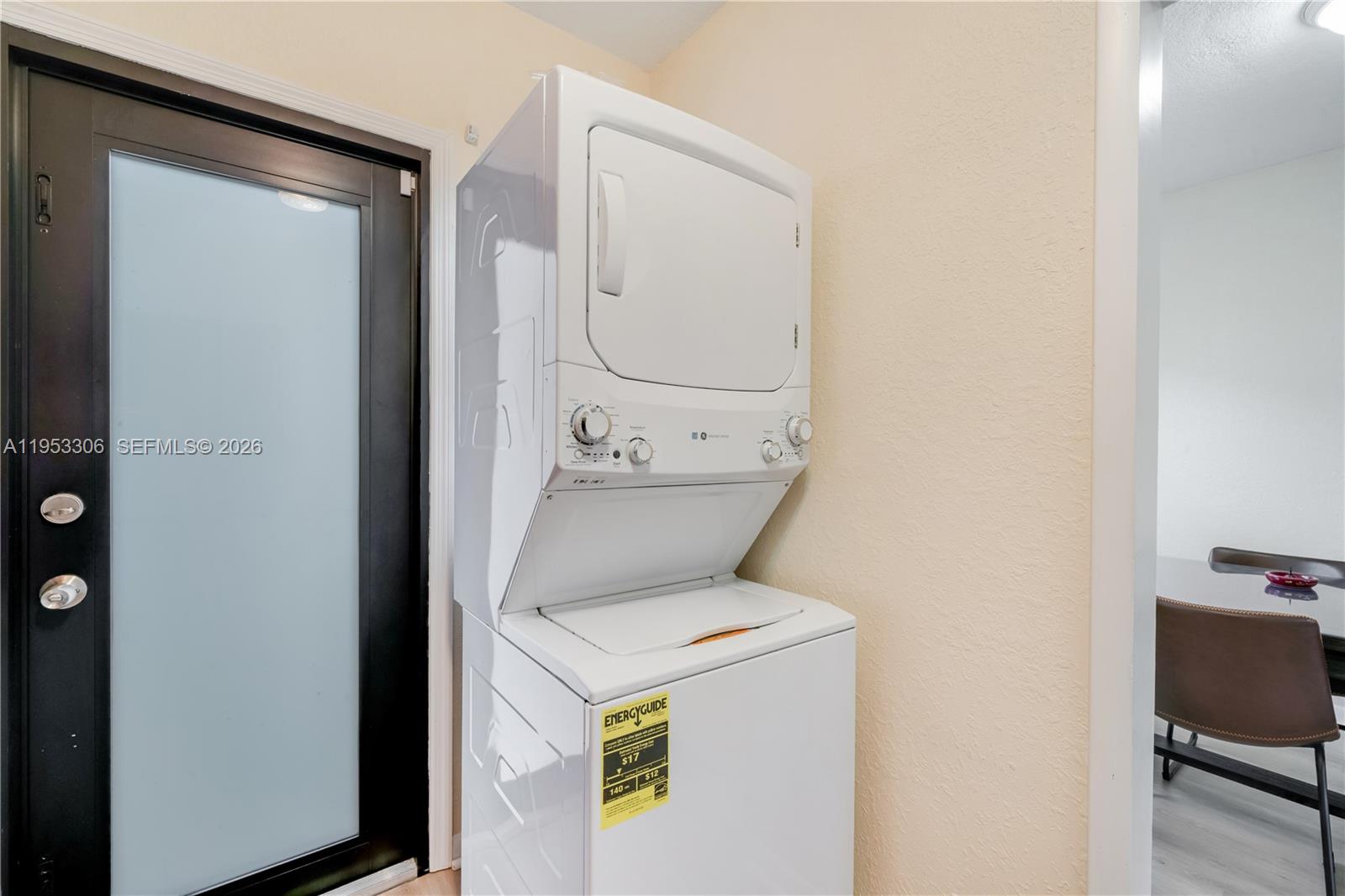 SHADOWLAWN EXTN SUB - Residential Lease