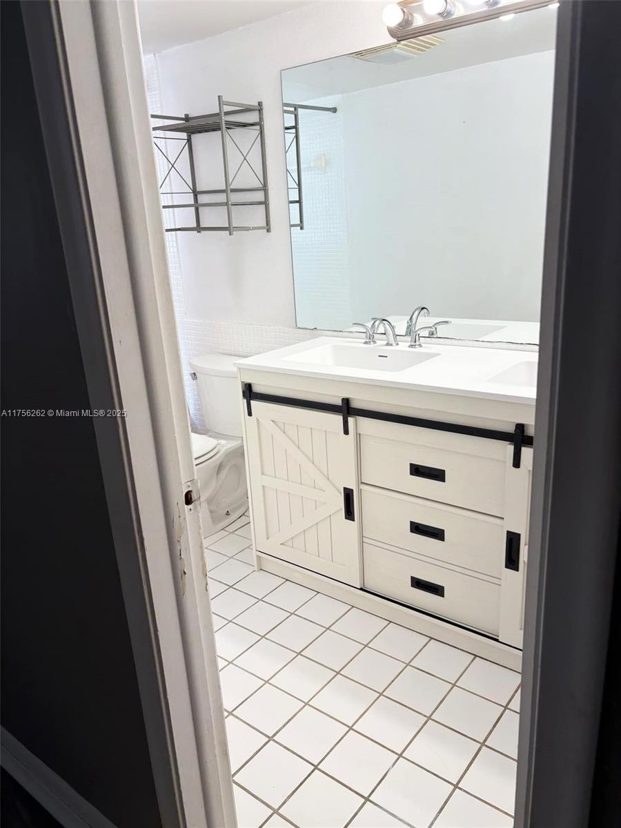 BOCA CLUB CONDO - Residential