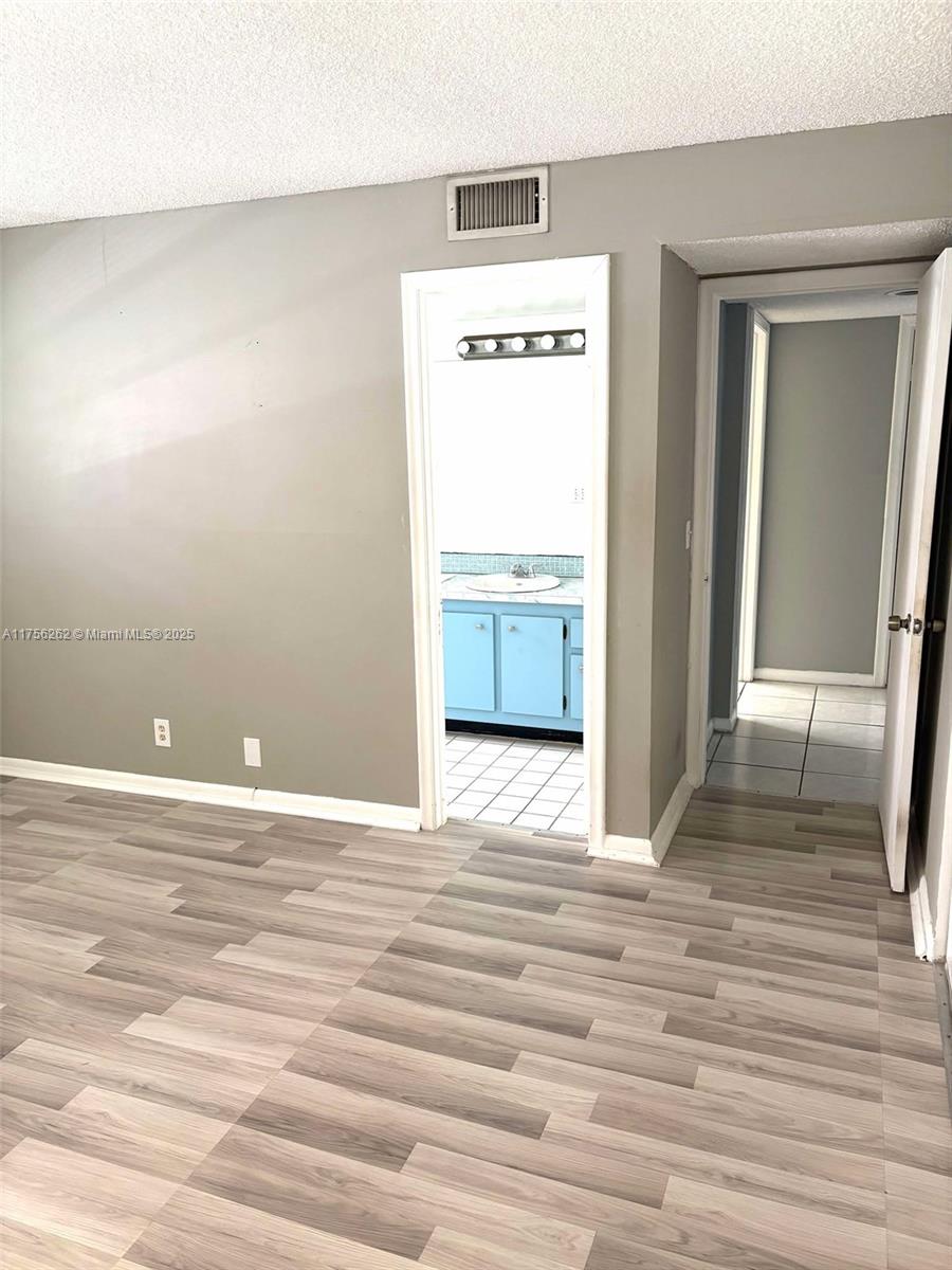 BOCA CLUB CONDO - Residential