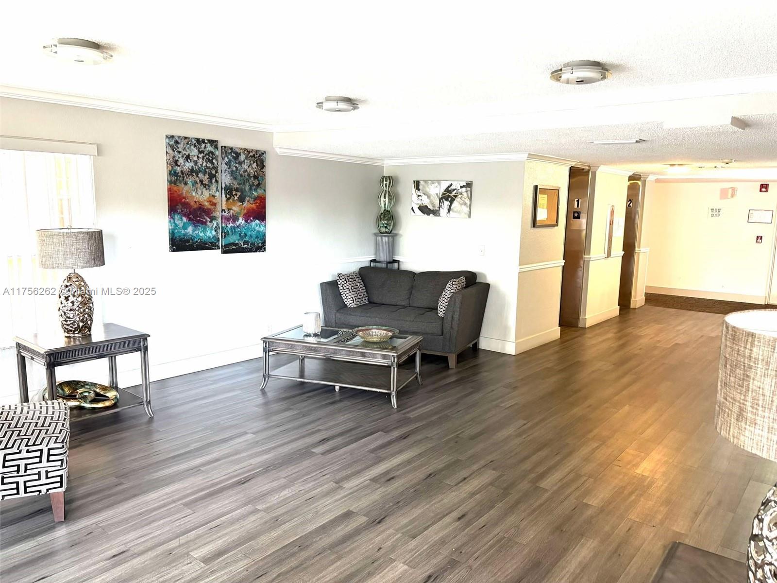 BOCA CLUB CONDO - Residential