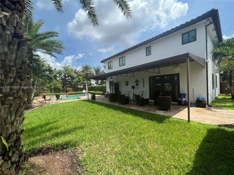 Single Family Residence in Miami FL 21046 133rd Ct 24.jpg