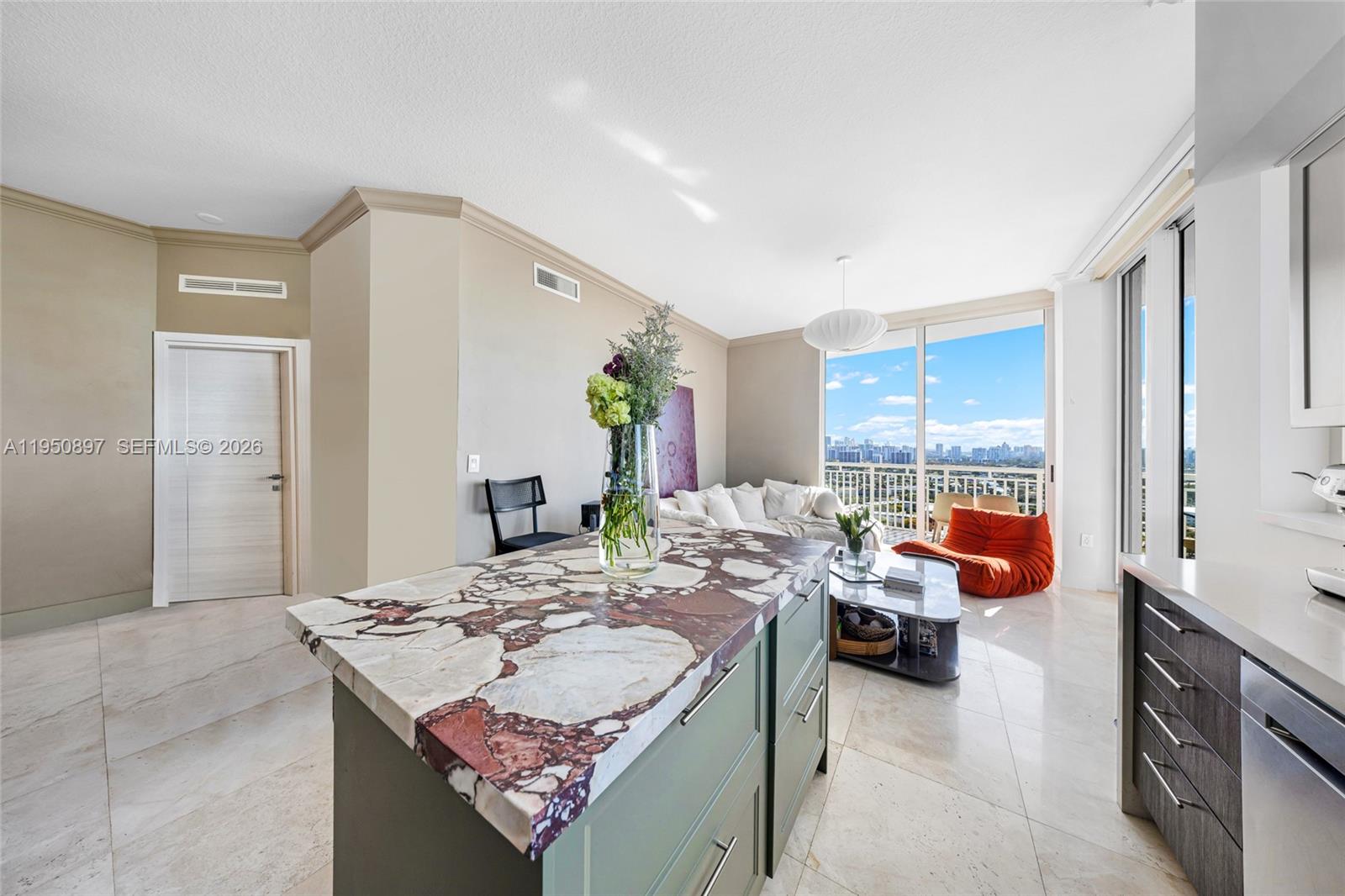 DUO CONDOMINIUM WEST - Residential