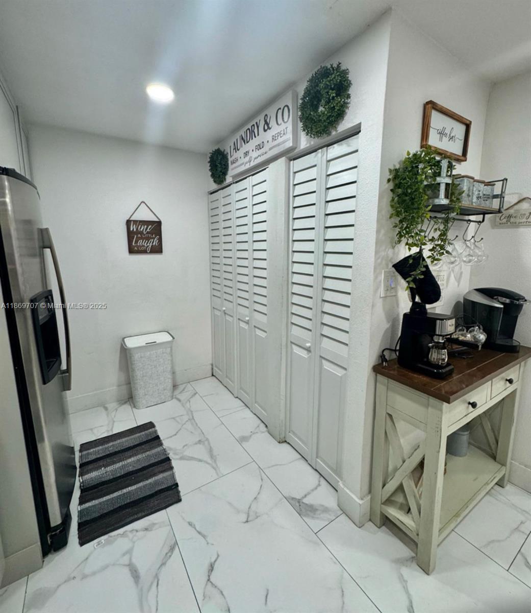 LAKES OF ACADIA UNIT ONE - Residential