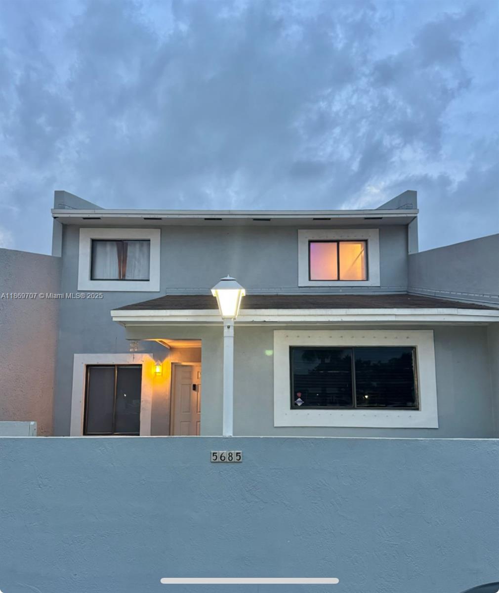 Welcome to this beautifully remodeled 4/2 home offering style, comfort, and versatility. Enjoy the BENEFIT of a spacious first-floor master suite perfect for a guest retreat, or even rental income. Originally built as a 4/2, currently used as a 3/2 with easy option to convert back. This cozy home offers lots of natural light throughout, highlighting the stunning porcelain floors downstairs and the fully remodeled kitchen with a center island, ample storage, etc. Step outside to a cozy fenced-in backyard with a covered patio that’s ideal for entertaining, plus extra outdoor space in the front. Additional upgrades include custom closets, modern finishes, and thoughtful design throughout. With a low HOA fee of just $68/month, this move-in ready home is truly a must-see!