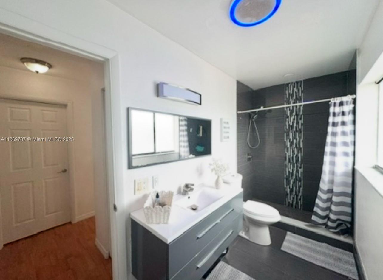 LAKES OF ACADIA UNIT ONE - Residential