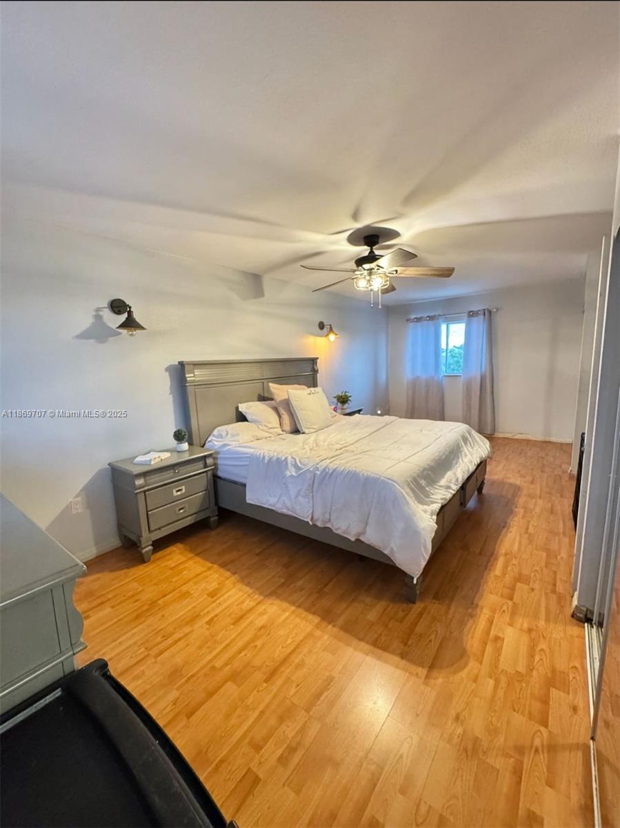 LAKES OF ACADIA UNIT ONE - Residential