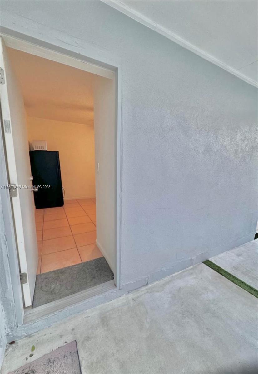 LAKES OF ACADIA UNIT ONE - Residential