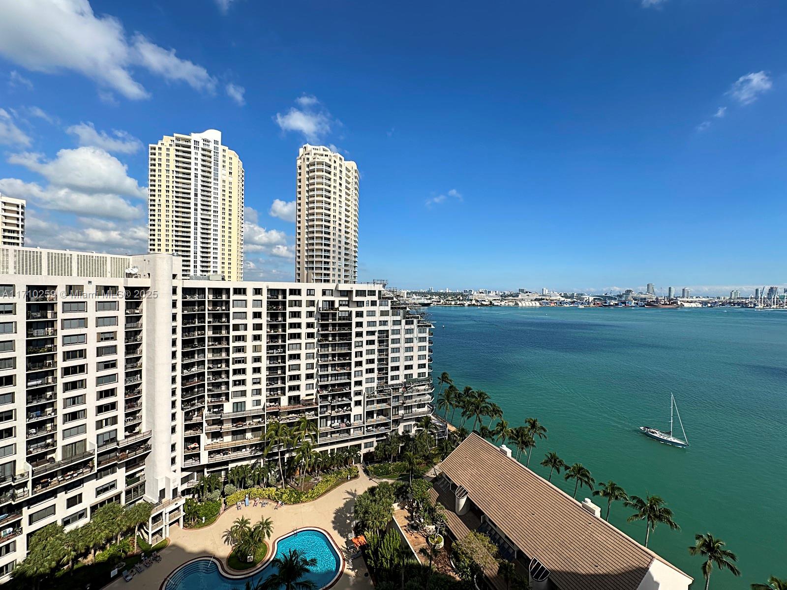 Property for Sale at 520 Brickell Key Dr A1802, Miami, Miami-Dade County, Florida - Bedrooms: 1 
Bathrooms: 2  - $595,000