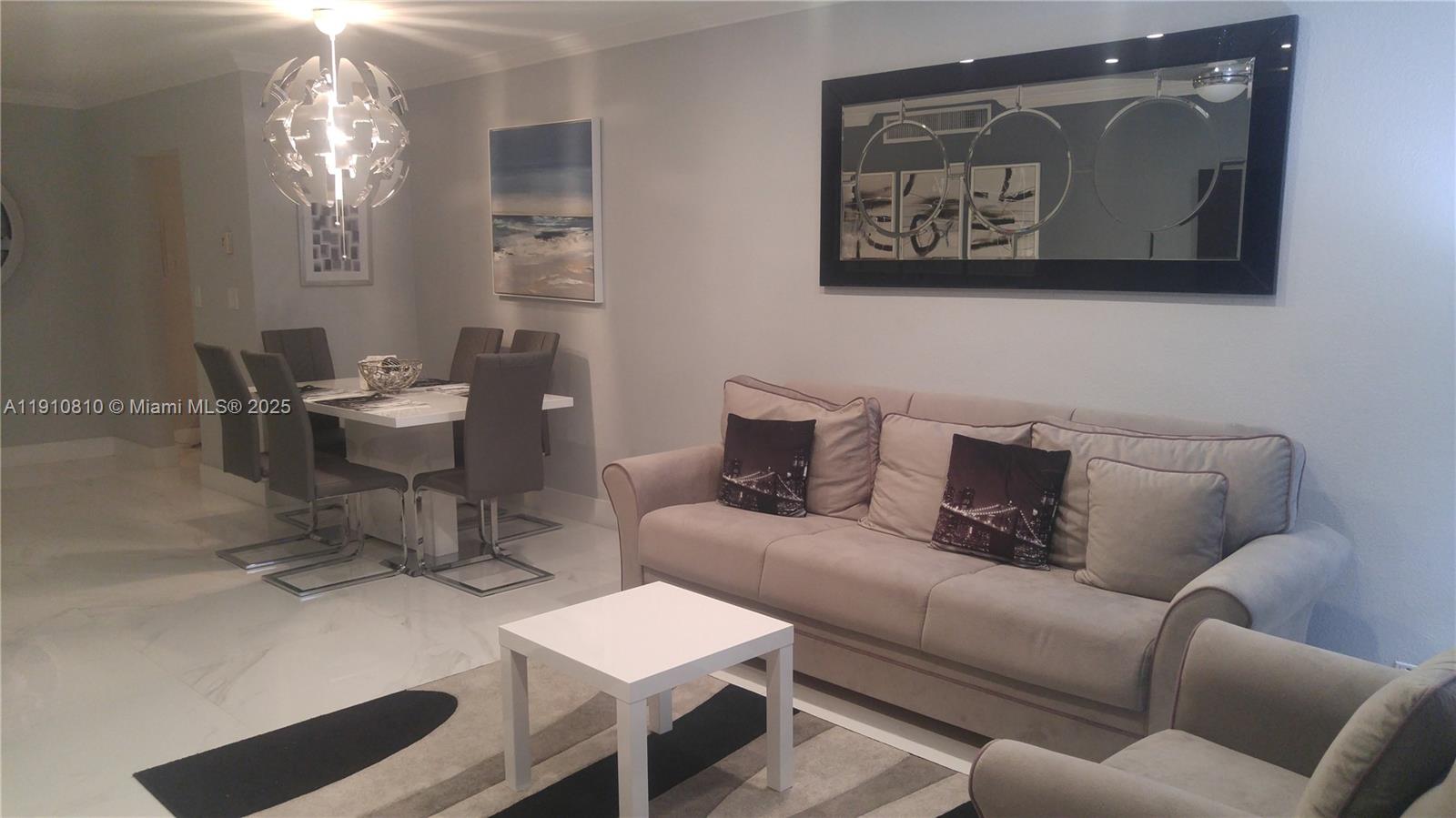 WAVE CONDO - Residential