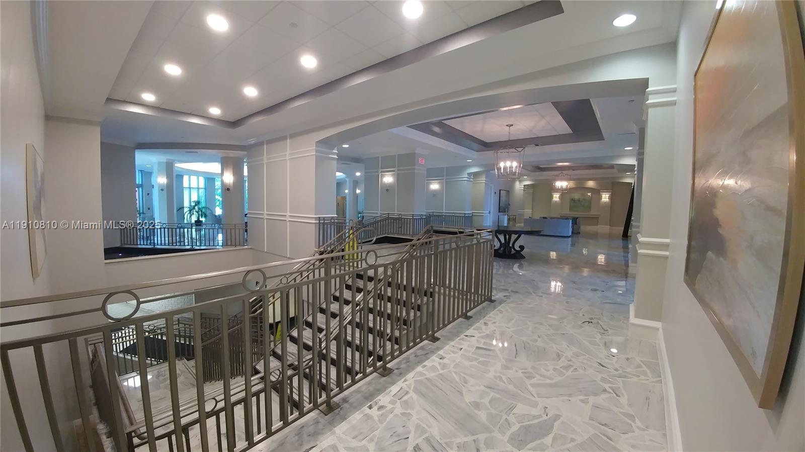 WAVE CONDO - Residential