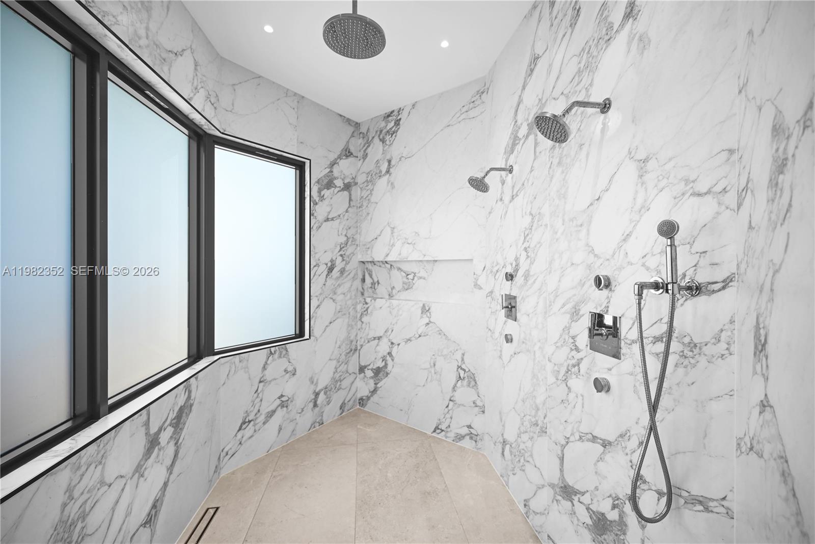 WINDMILL RANCH ESTATES - Residential