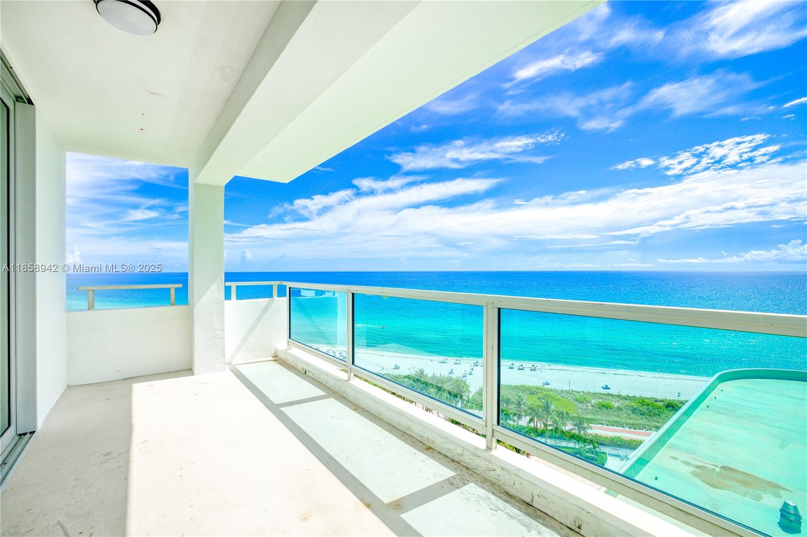 5151 Collins Ave 1627