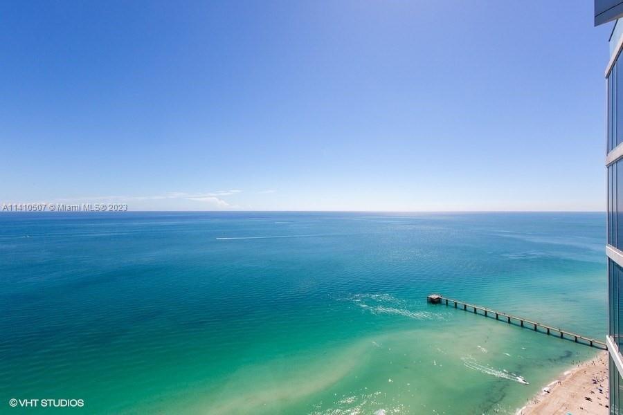 JADE BEACH - Residential