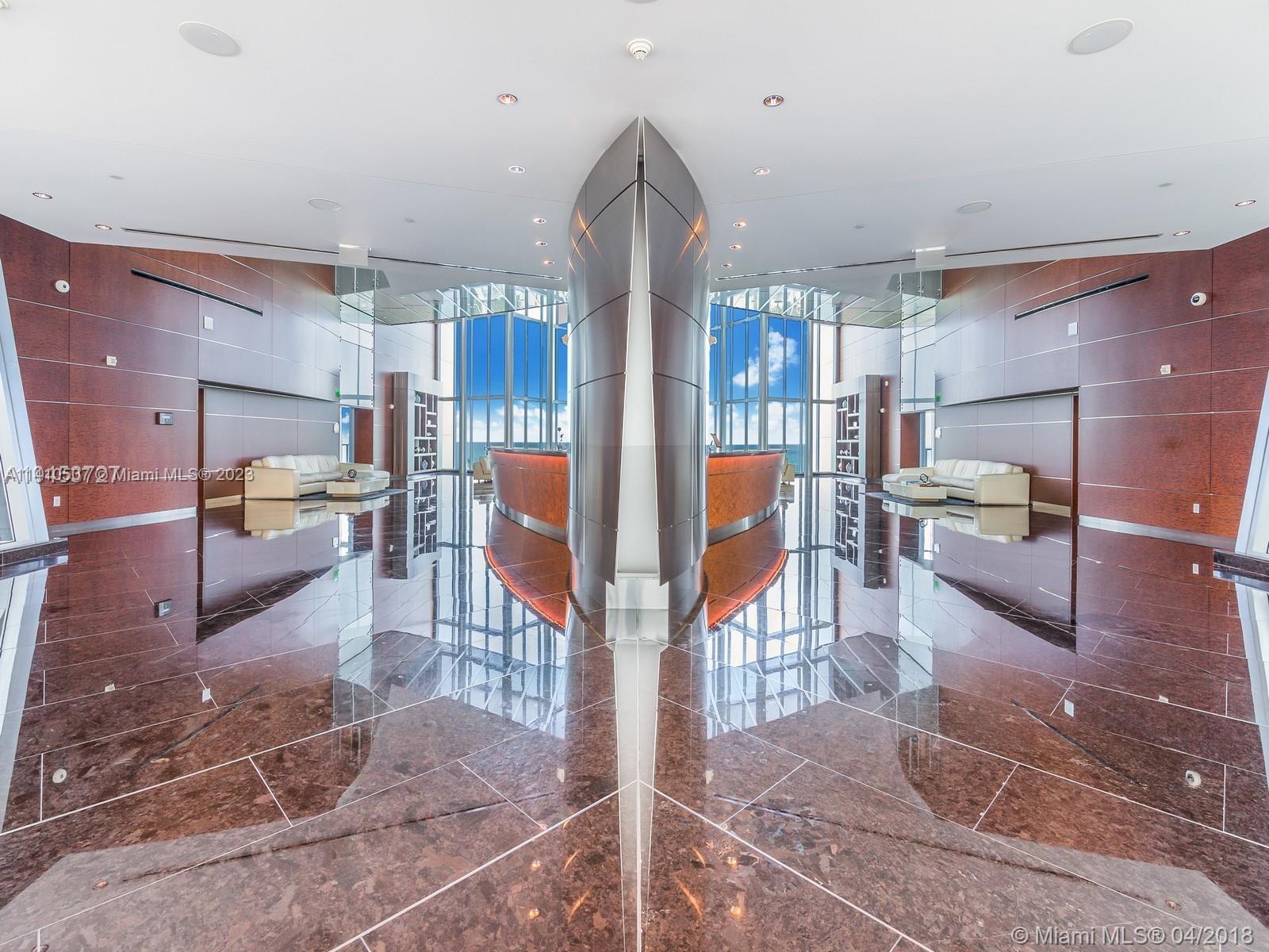 JADE BEACH - Residential