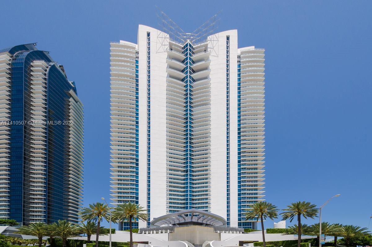 JADE BEACH - Residential