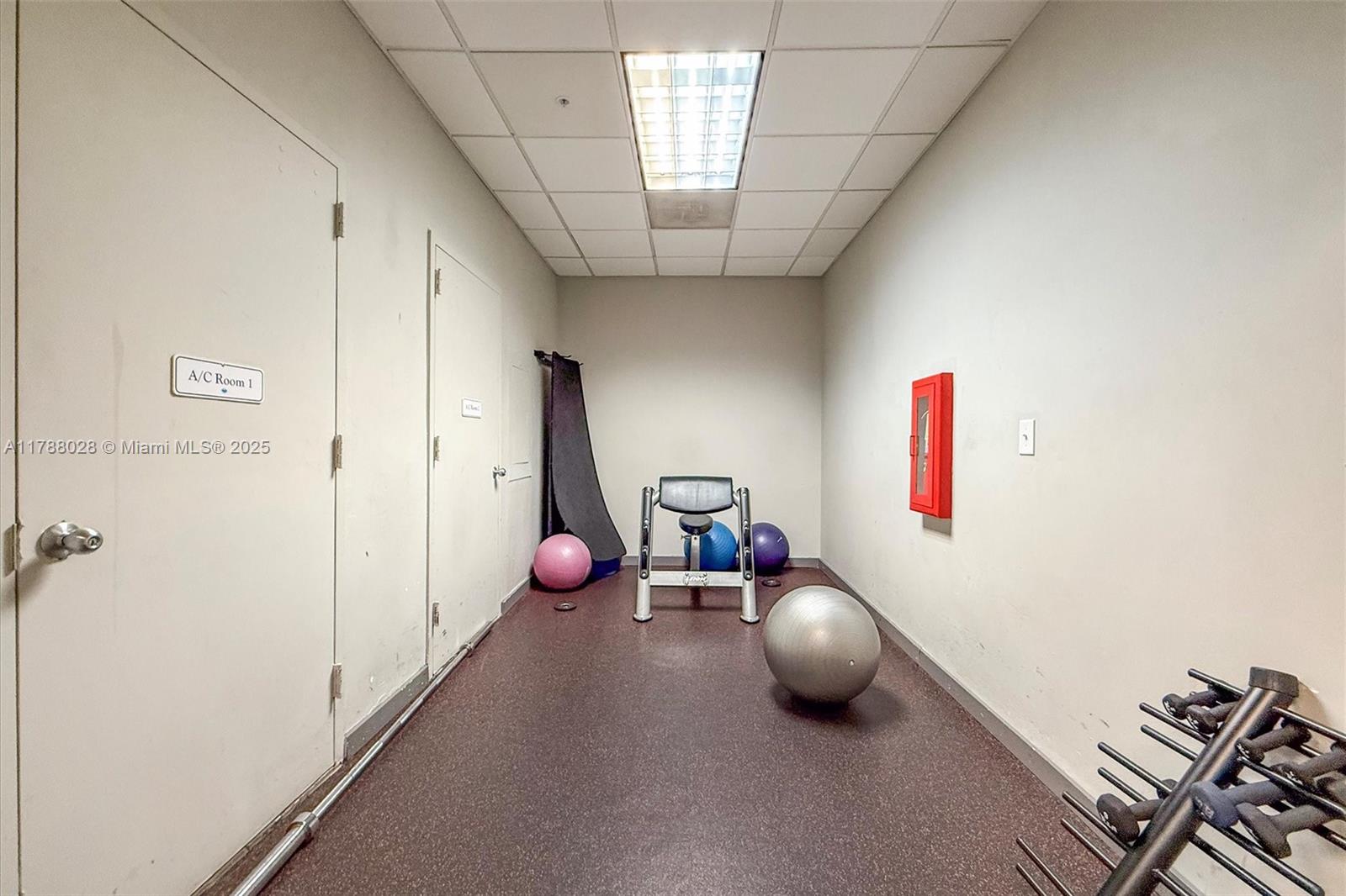 OCEANVIEW BUILDING A COND - Residential