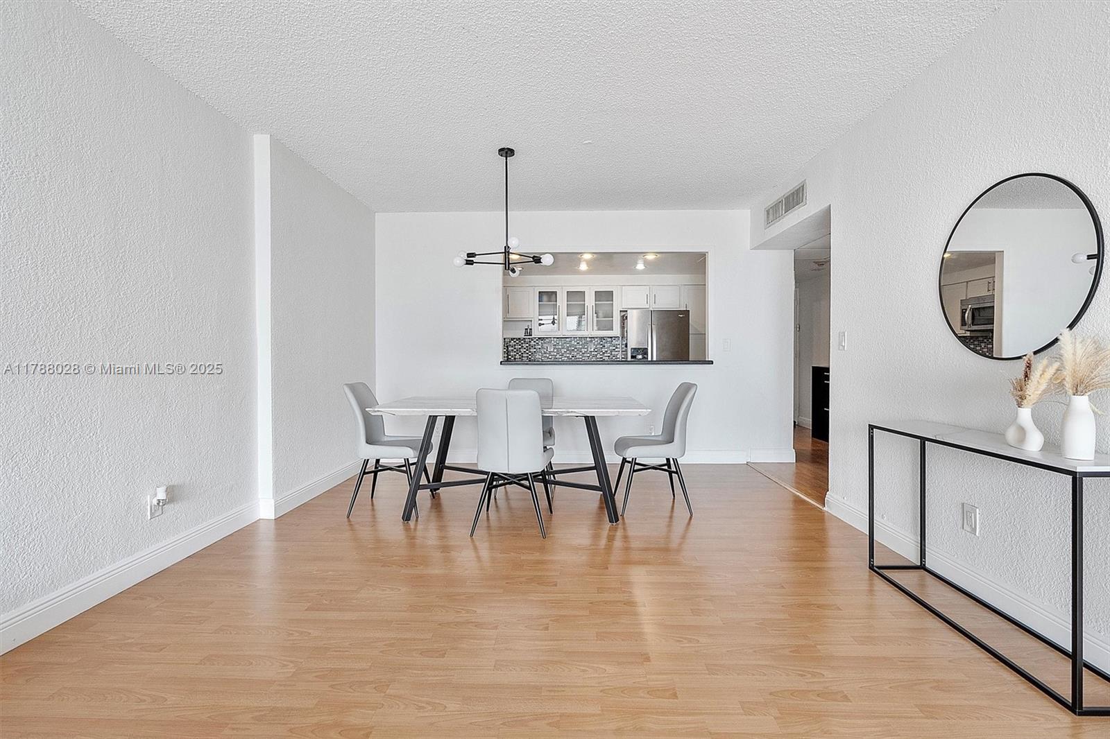 OCEANVIEW BUILDING A COND - Residential