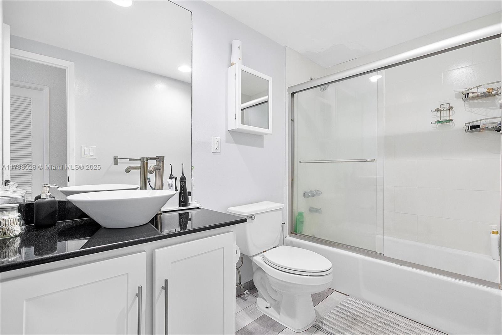 OCEANVIEW BUILDING A COND - Residential