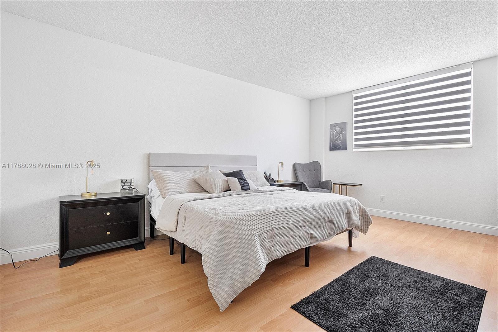 OCEANVIEW BUILDING A COND - Residential