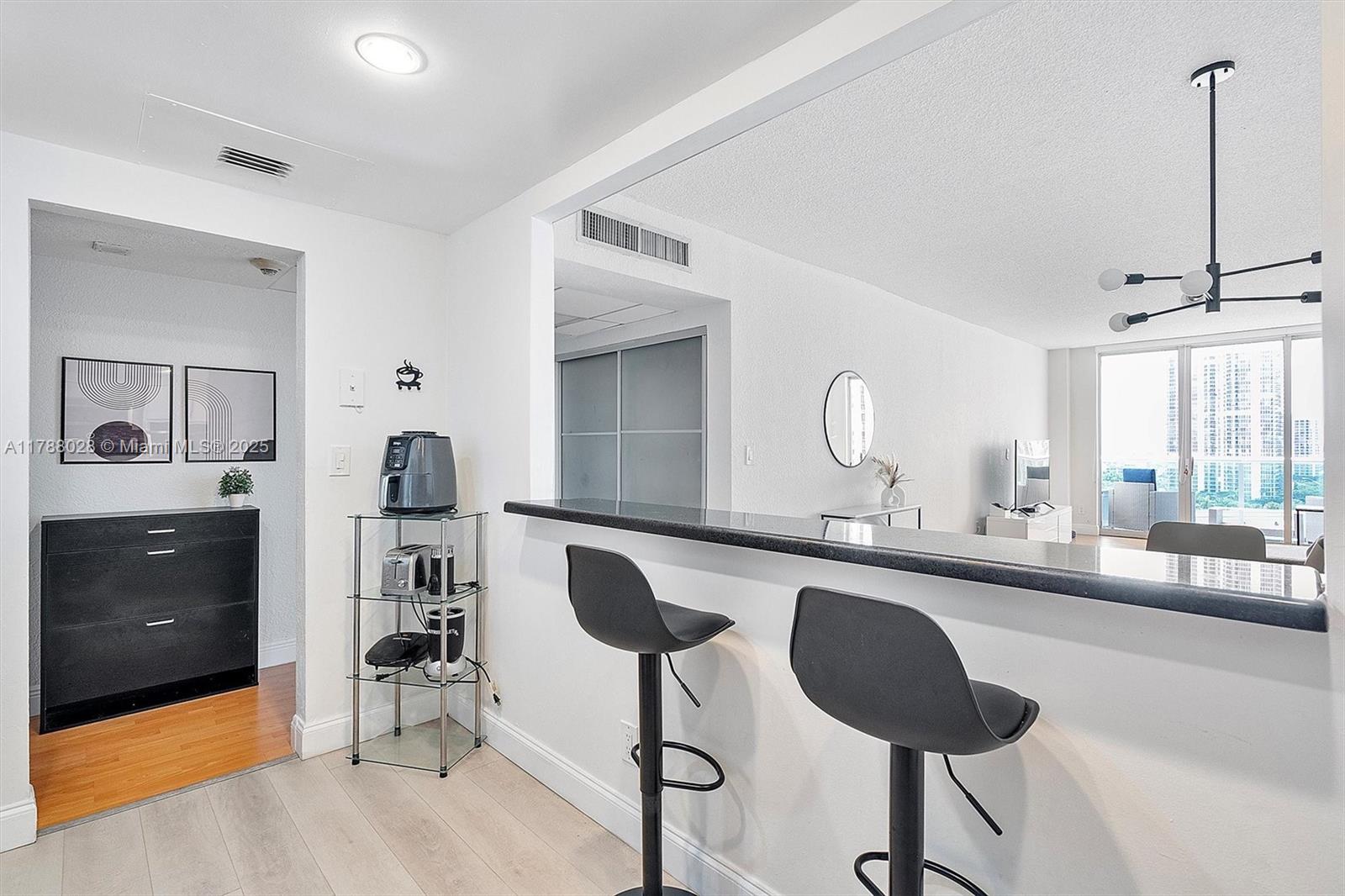 OCEANVIEW BUILDING A COND - Residential