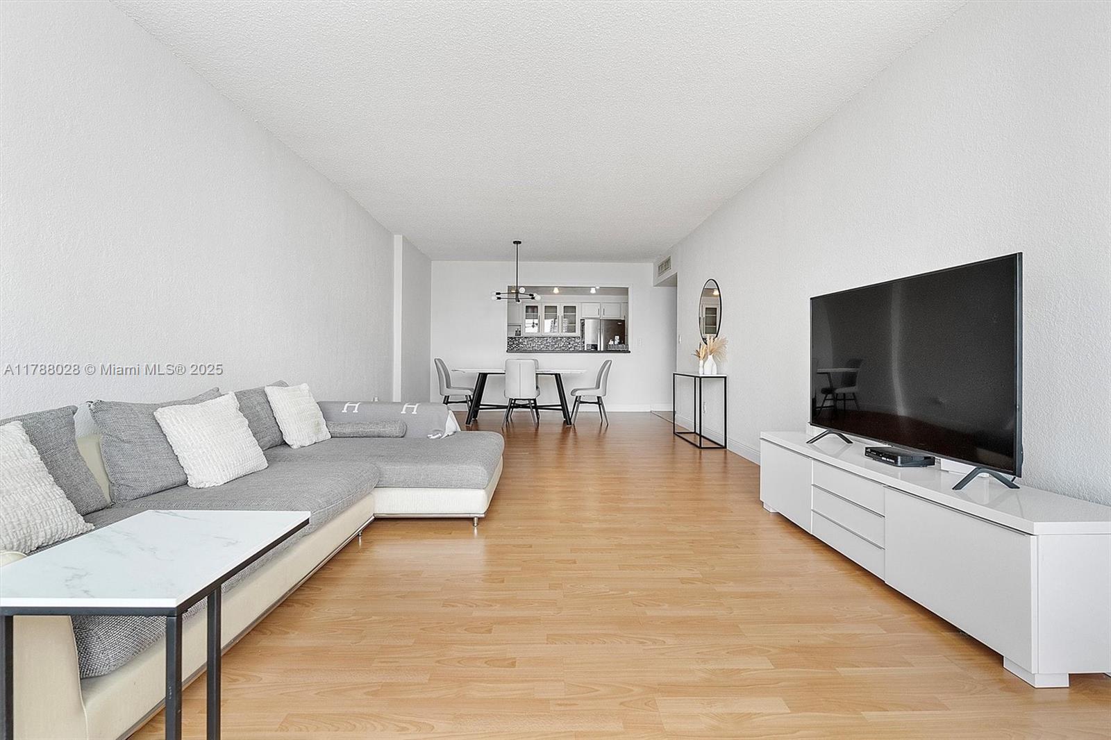 OCEANVIEW BUILDING A COND - Residential