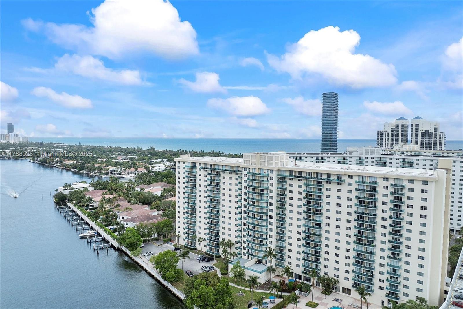 OCEANVIEW BUILDING A COND - Residential