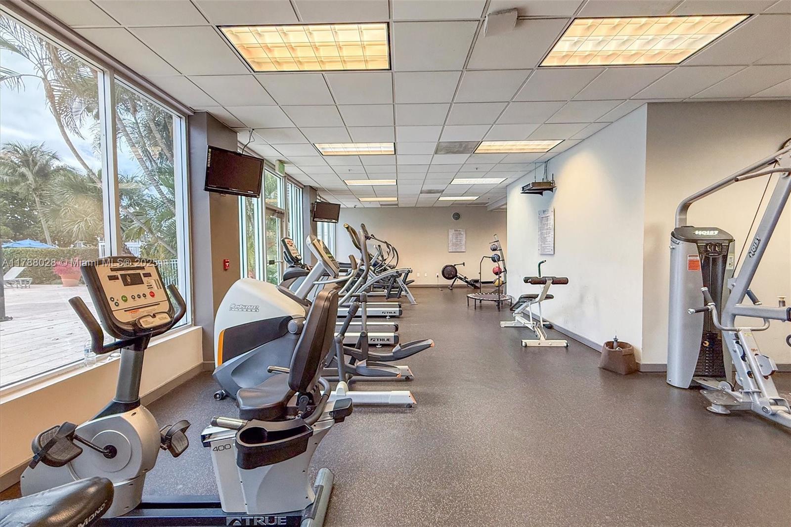 OCEANVIEW BUILDING A COND - Residential