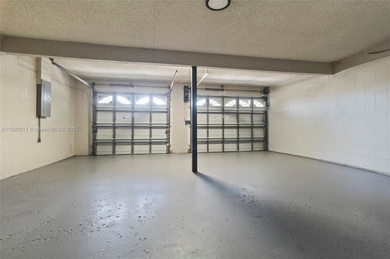 0P7 NORTHDALE GOLF CLUB SE - Residential