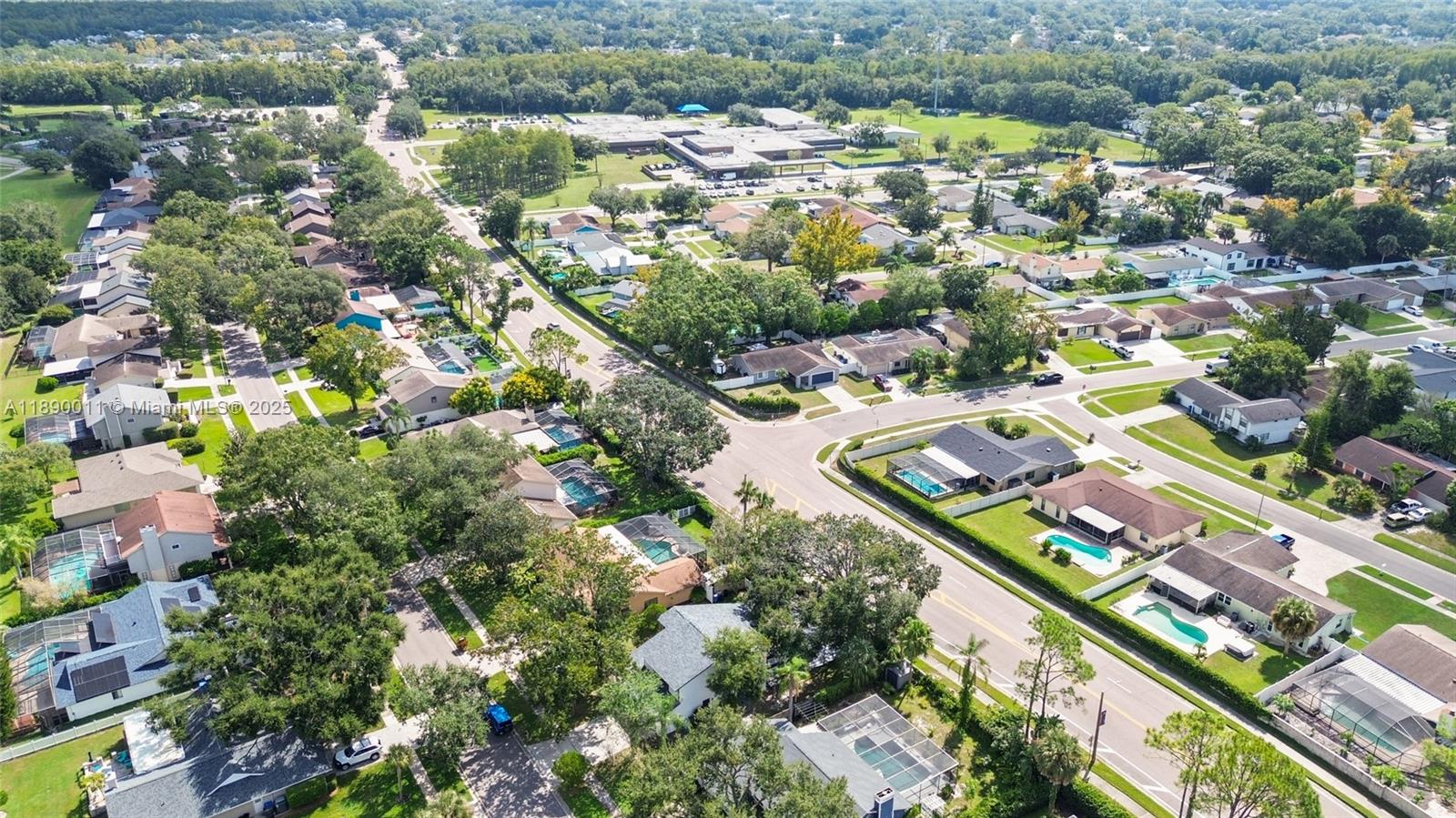 0P7 NORTHDALE GOLF CLUB SE - Residential