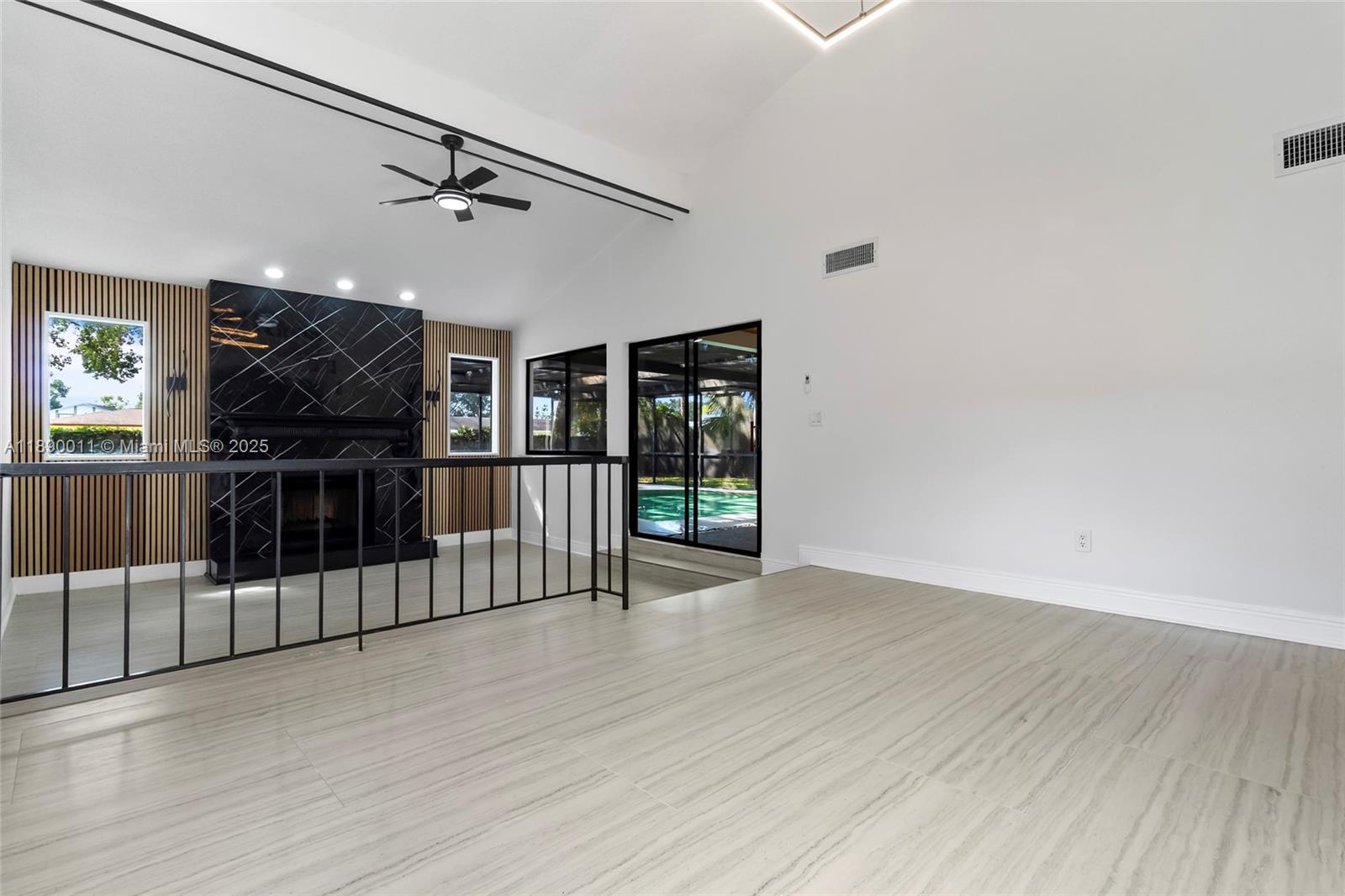 0P7 NORTHDALE GOLF CLUB SE - Residential