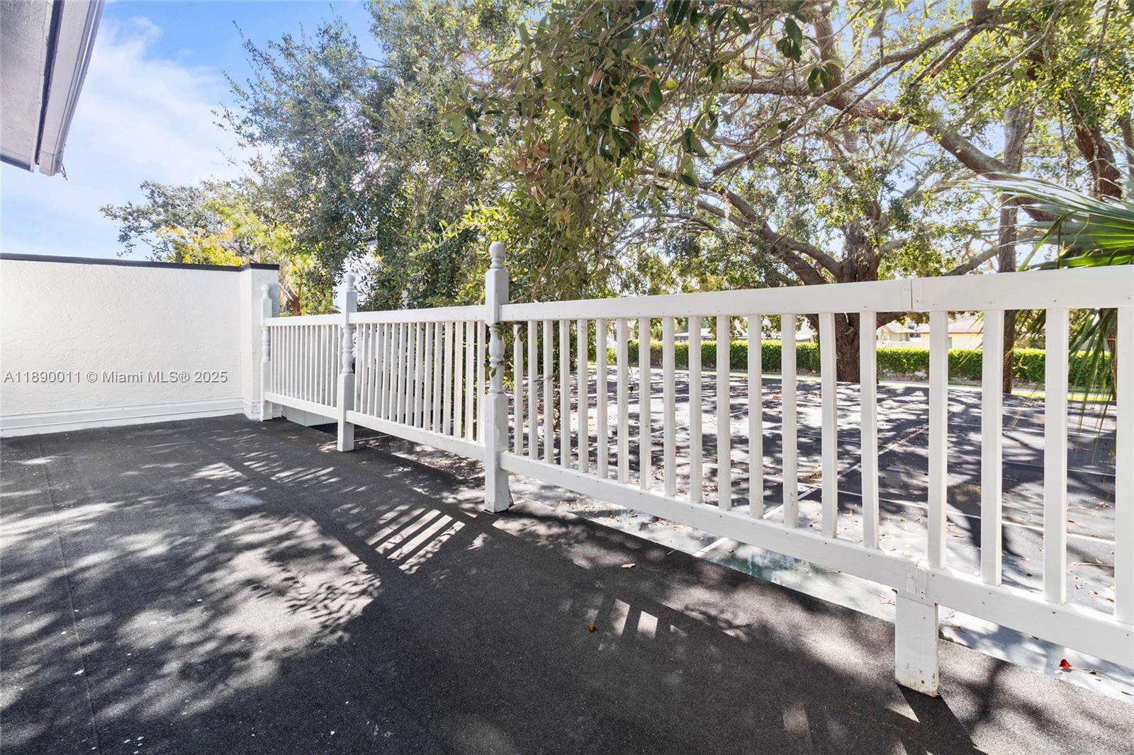 0P7 NORTHDALE GOLF CLUB SE - Residential