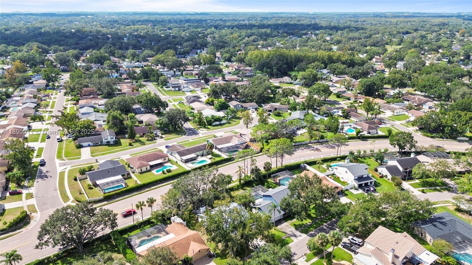 0P7 NORTHDALE GOLF CLUB SE - Residential