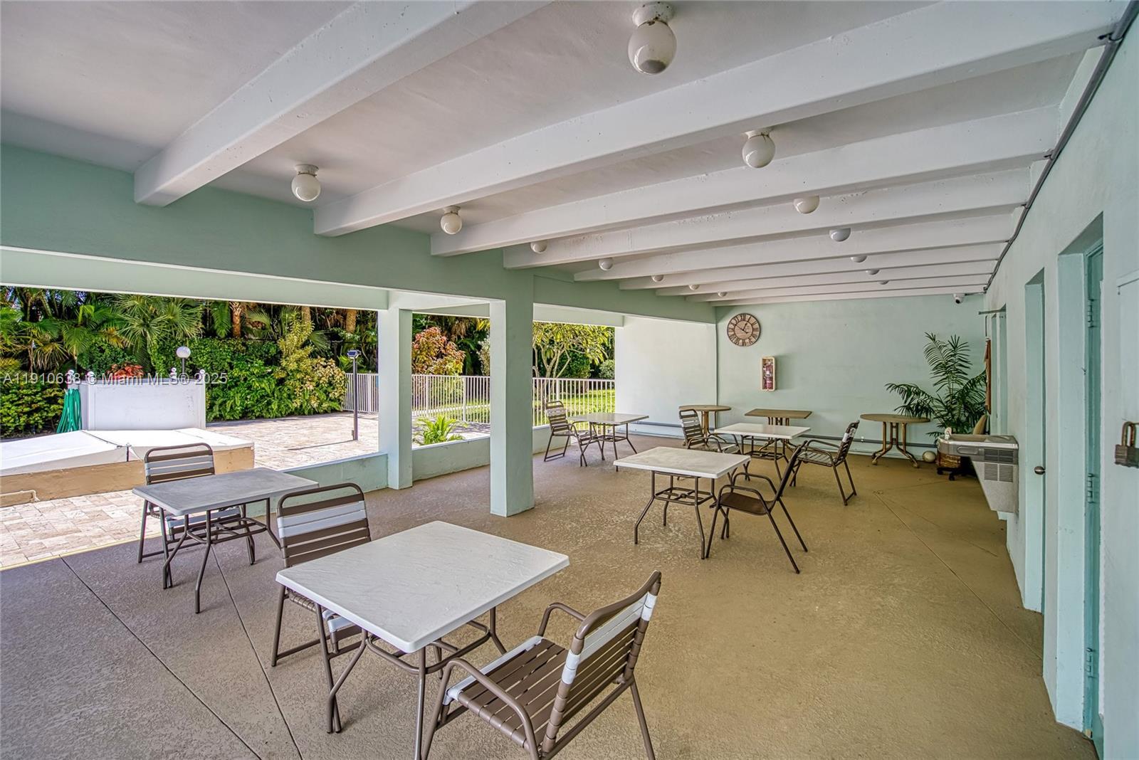 FAIRWAYS NORTH CO-OP - Residential Lease