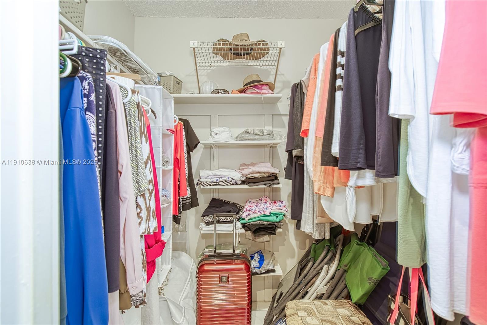 FAIRWAYS NORTH CO-OP - Residential Lease