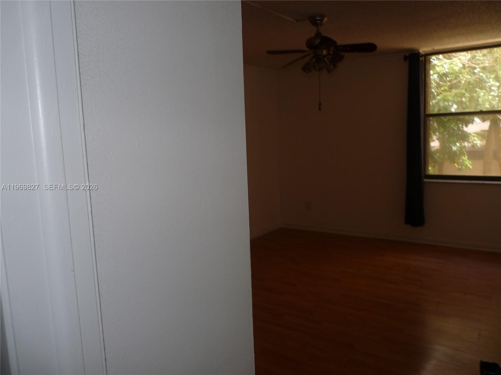 PROMENADE AT KENDALE LAKE - Residential