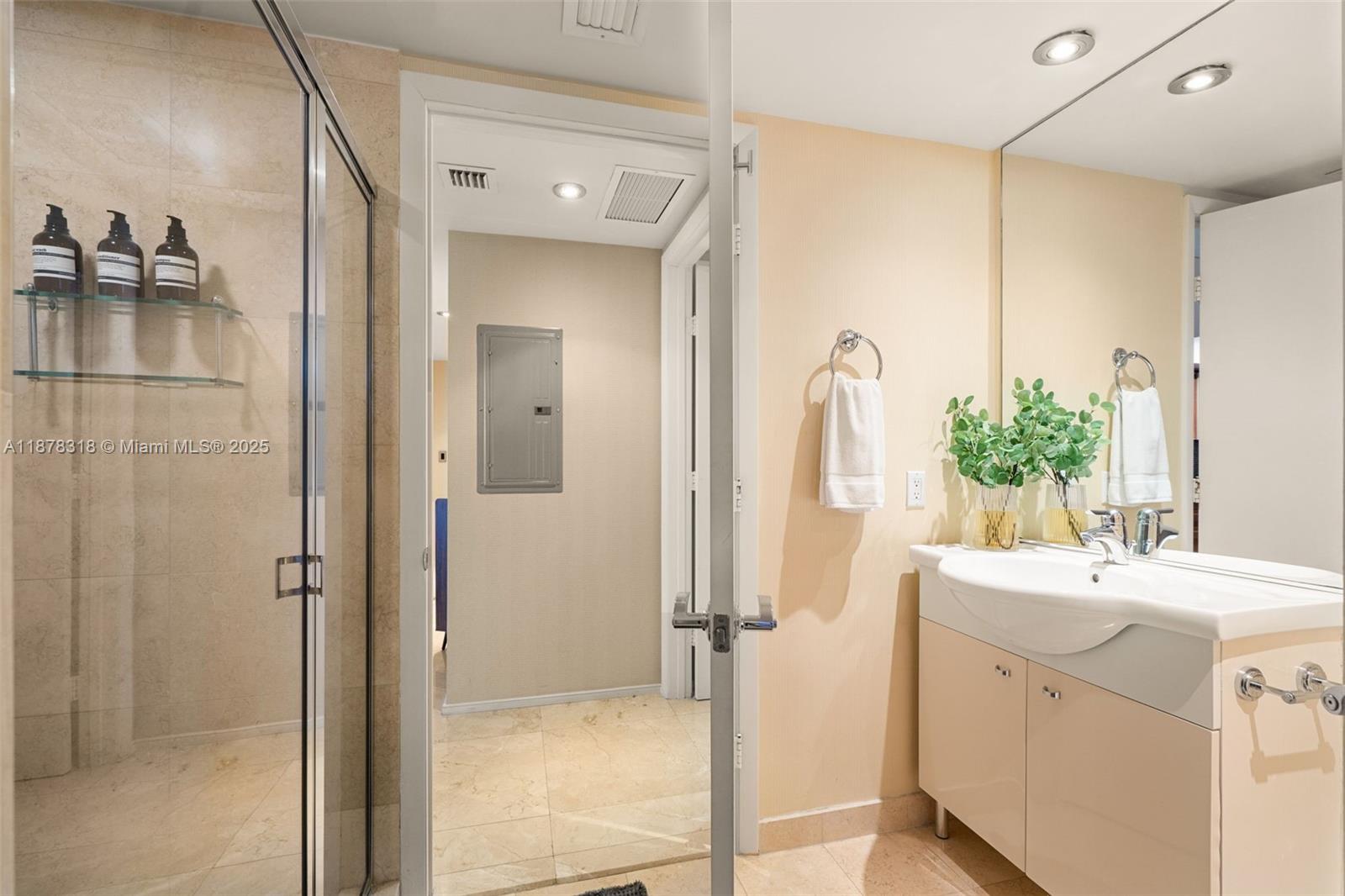 BEACH CLUB TWO CONDO - Residential Lease