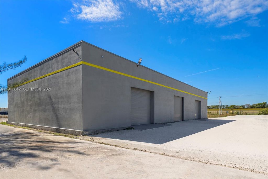 Photo of 3080 Sheridan St, Hollywood, FL 33020 (MLS # A11963842)